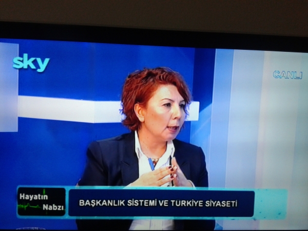 Prof.Dr.Filiz Başkan Canyaş Sky Tv'de Başkanlık Sistemi'ni Değerlendirdi