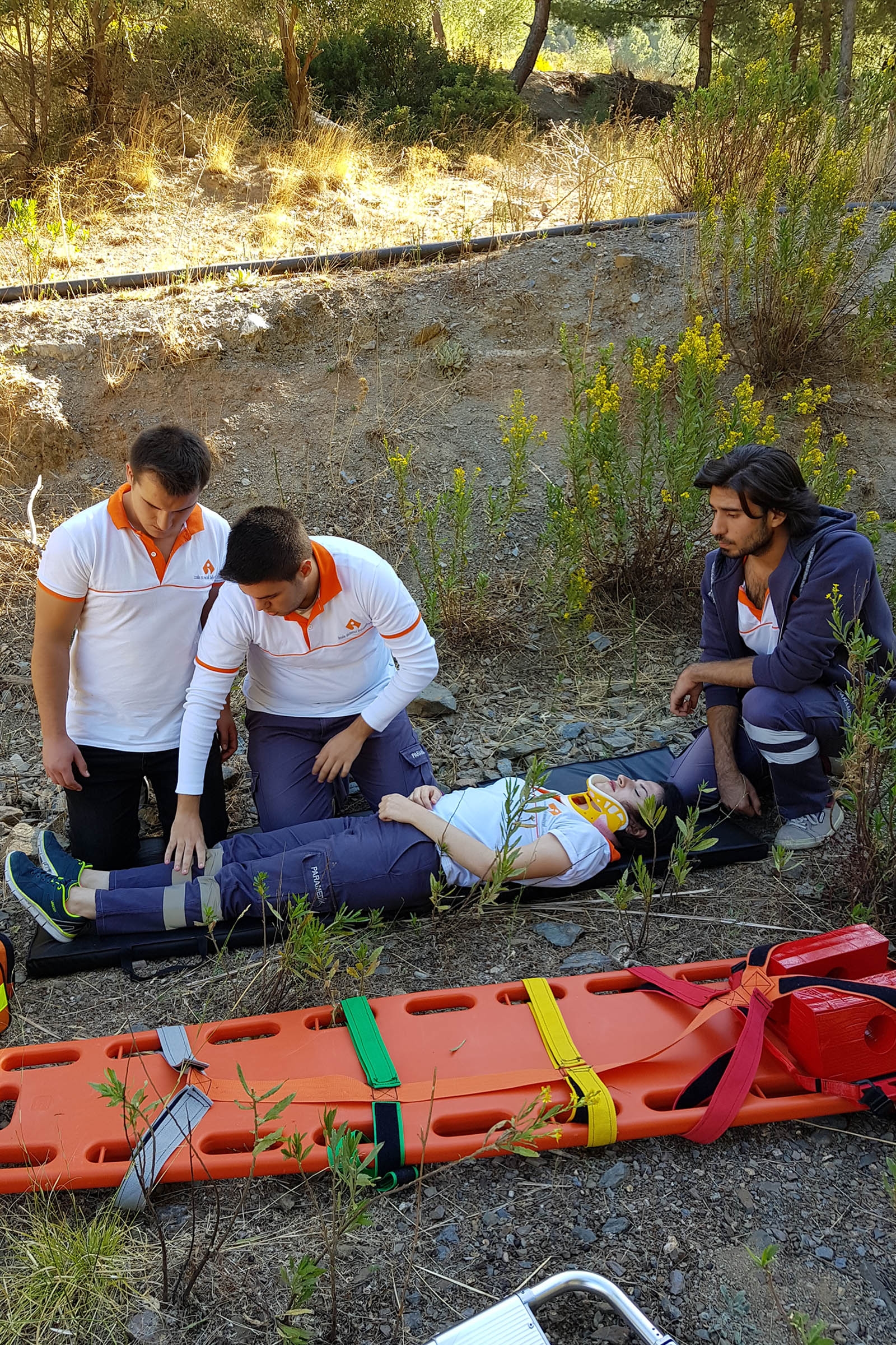 EXCITING EMERGENCY SIMULATIONS OF PARAMEDIC STUDENTS  
