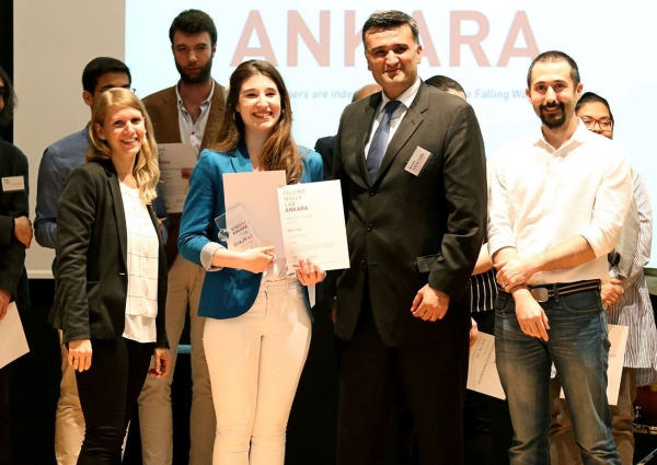 Falling Walls Lab Ankara 2018 1st Place Prize to Our Graduate