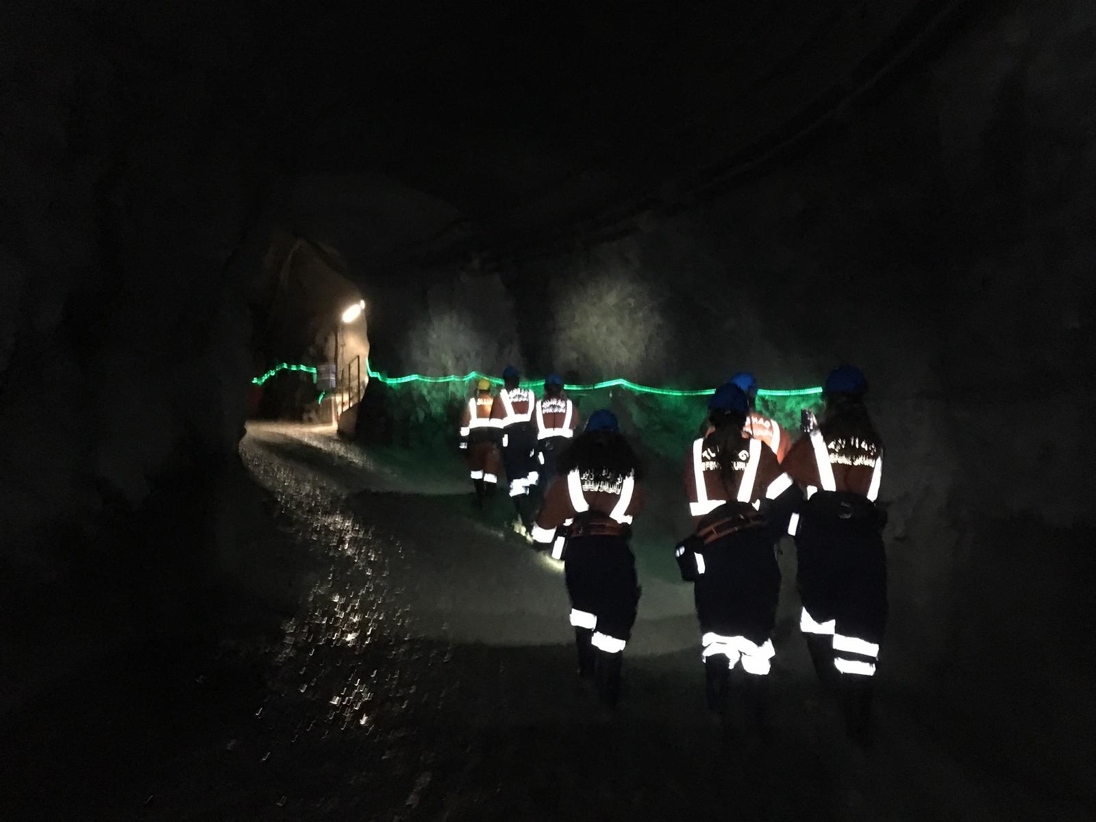 İş Sağlığı ve Güvenliği Programı öğrencileri TÜPRAG altın madeninde