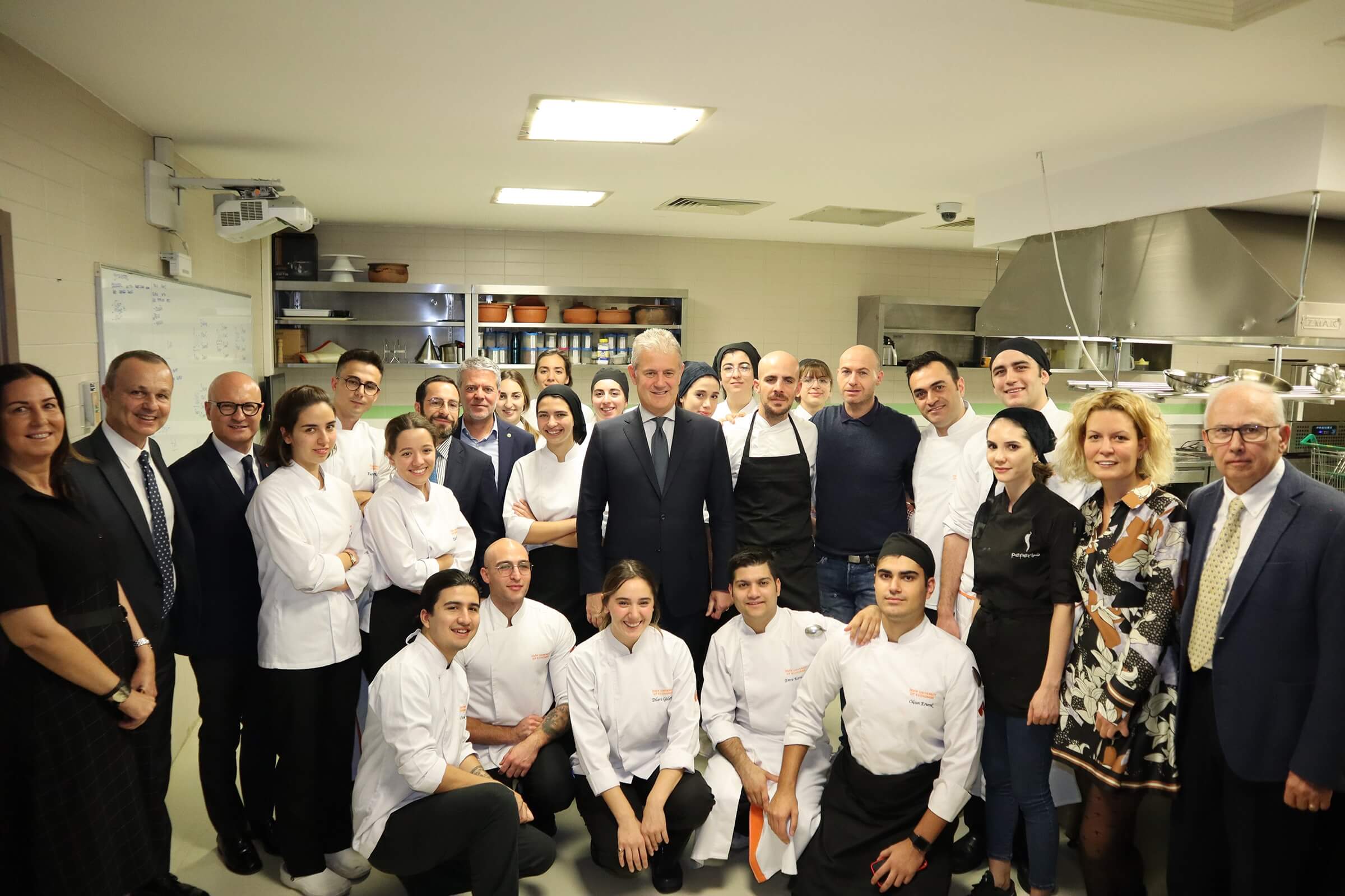 ‘Delizioso’ tastes by the young chefs of Izmir University of Economics