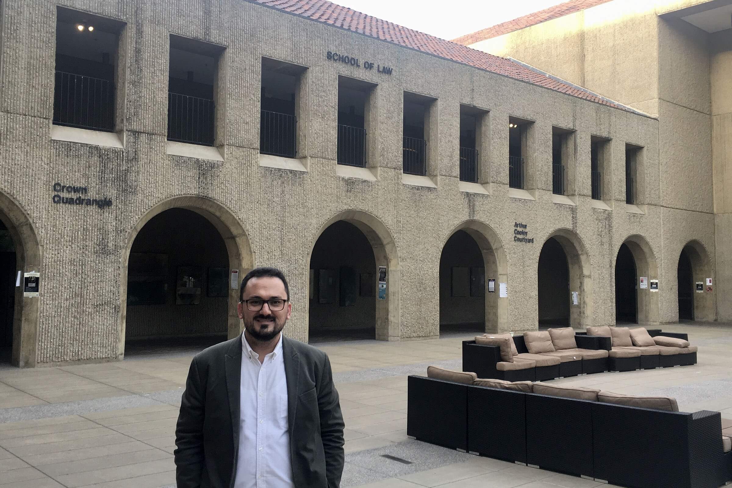 İzmir Ekonomili hukukçunun ‘Stanford’ gururu