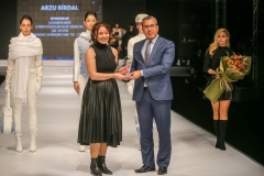 IUE Fashion Designers Collect Awards at the Leather Design Competition