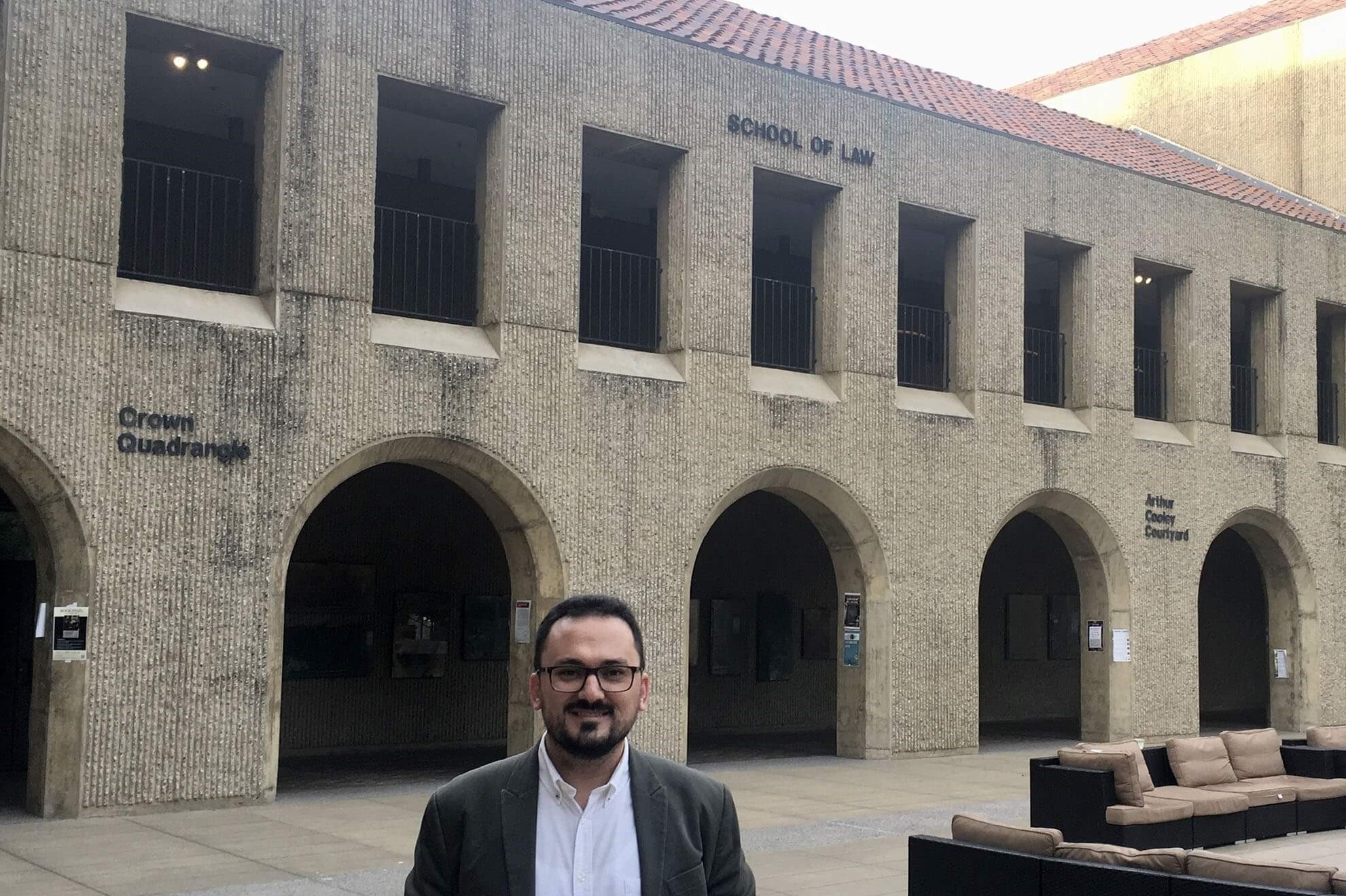 İzmir Ekonomili hukukçunun ‘Stanford’ gururu