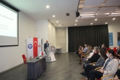 İzmir Ekonomi'de 'Türkçe ve hukuk dili' konferansı