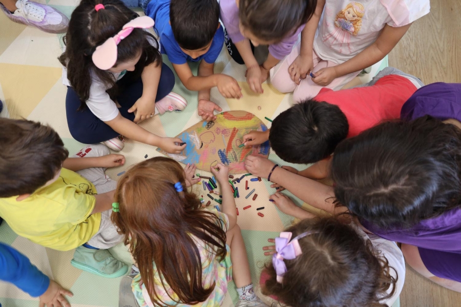 ‘Pre-registration’ advantage in kindergarten   