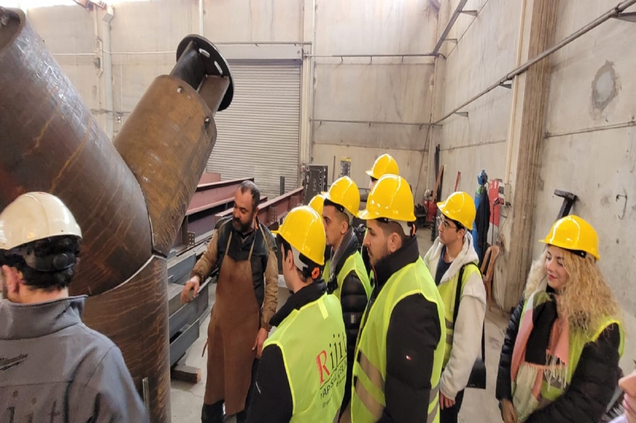 İzmir İTOB Organize Sanayi Bölgesi'ndeki Rijit İnşaat Mühendislik Fabrikasını ziyaret düzenlendi.