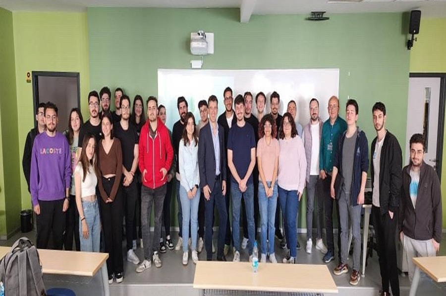 Visit of broadAngle in Izmir University of Economics