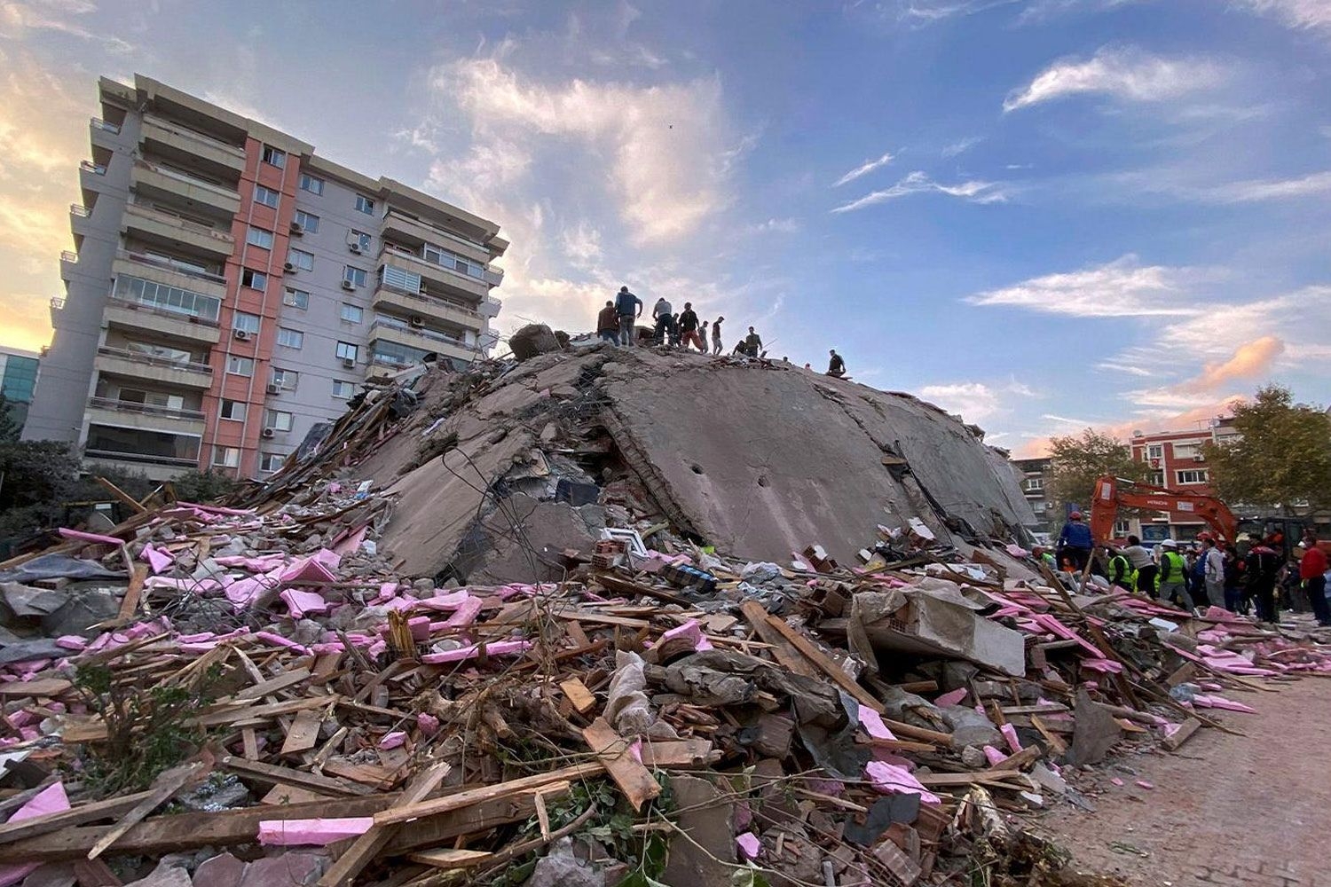 İzmir’in 17 Ağustos’u Olmasın