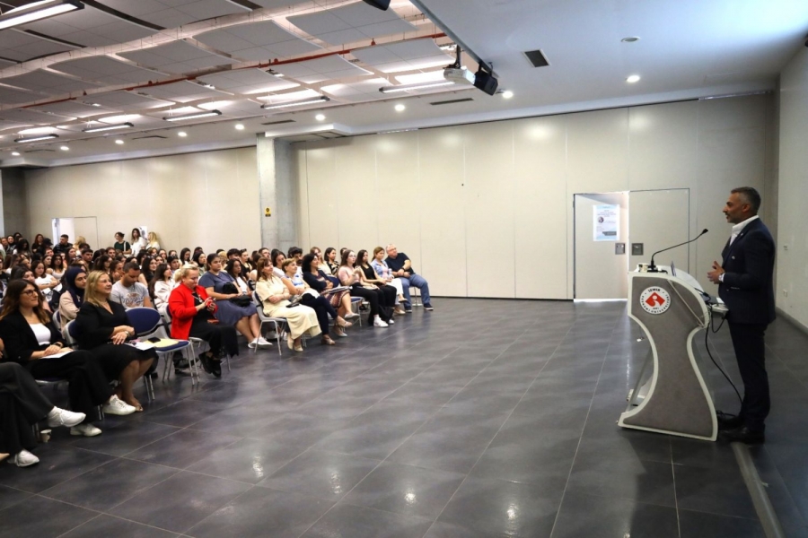 ‘Sağlıkta Doğru Beden Dili, İyileşmeyi Hızlandırıyor’