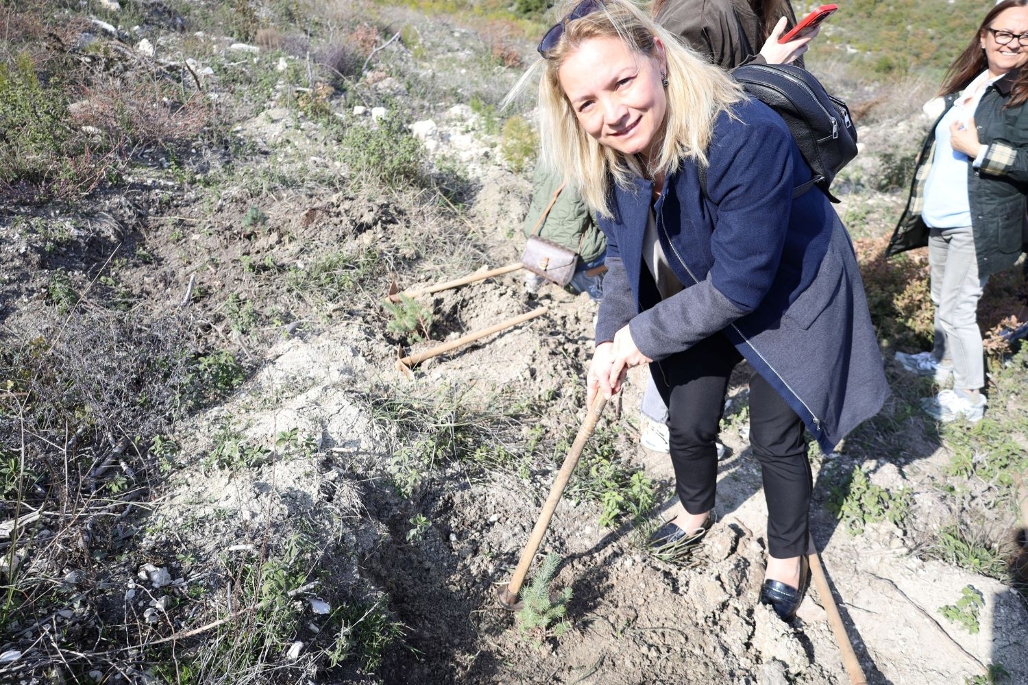 Izmir University of Economics’ ‘commemorative forest’ for women employees